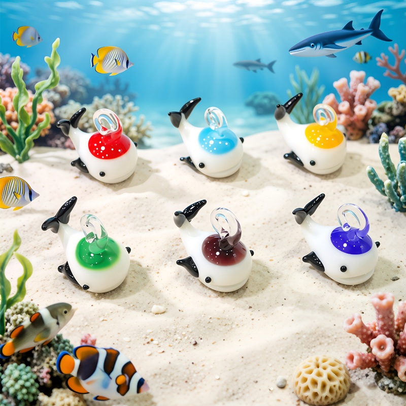 Mini Glass Whale Pendant Cute  - مراجعة Marine Aquarium Japan وسعره