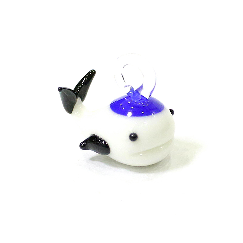 Mini Glass Whale Pendant Cute  - مراجعة Marine Aquarium Japan وسعره