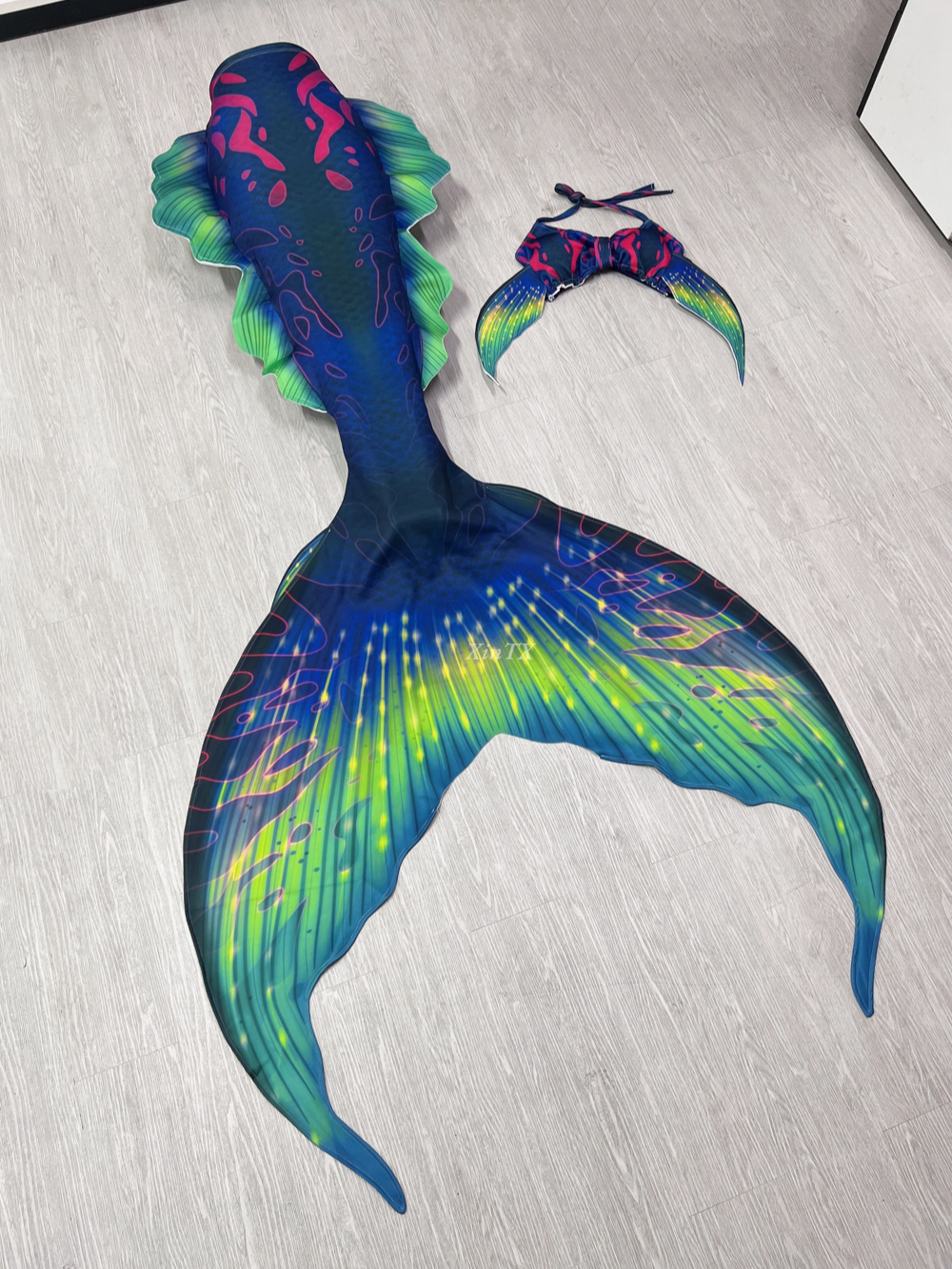 New Adult Mermaid Tail Fish Ta - مراجعة Aquarium & Marine Science Center وسعره